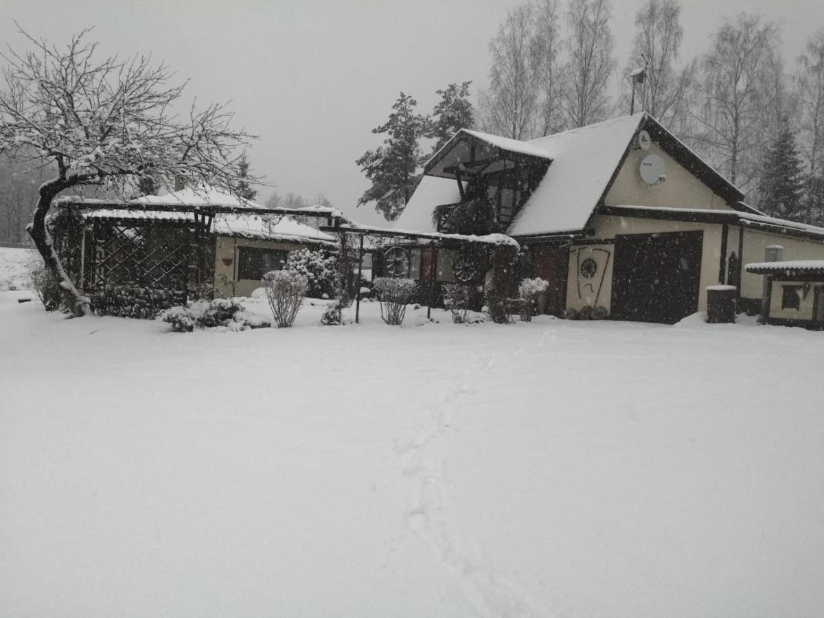 Aglonas Lidakas Villa Priežmale Kültér fotó
